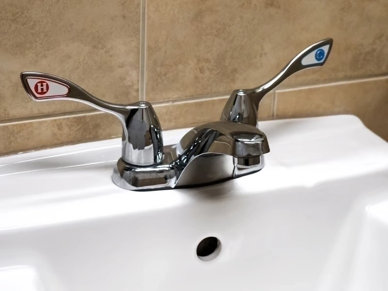 Professional Faucet Repair and Replacement services by SnoFalls Plumbing LLC in Maple Valley, WA — licensed Plumbing provider